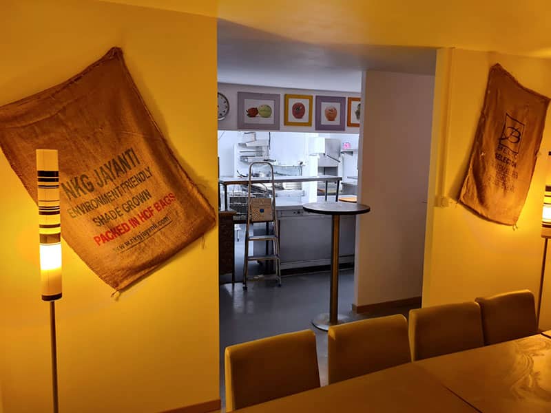 Restaurant l'Usine à Nantes - Vue sur la cuisine